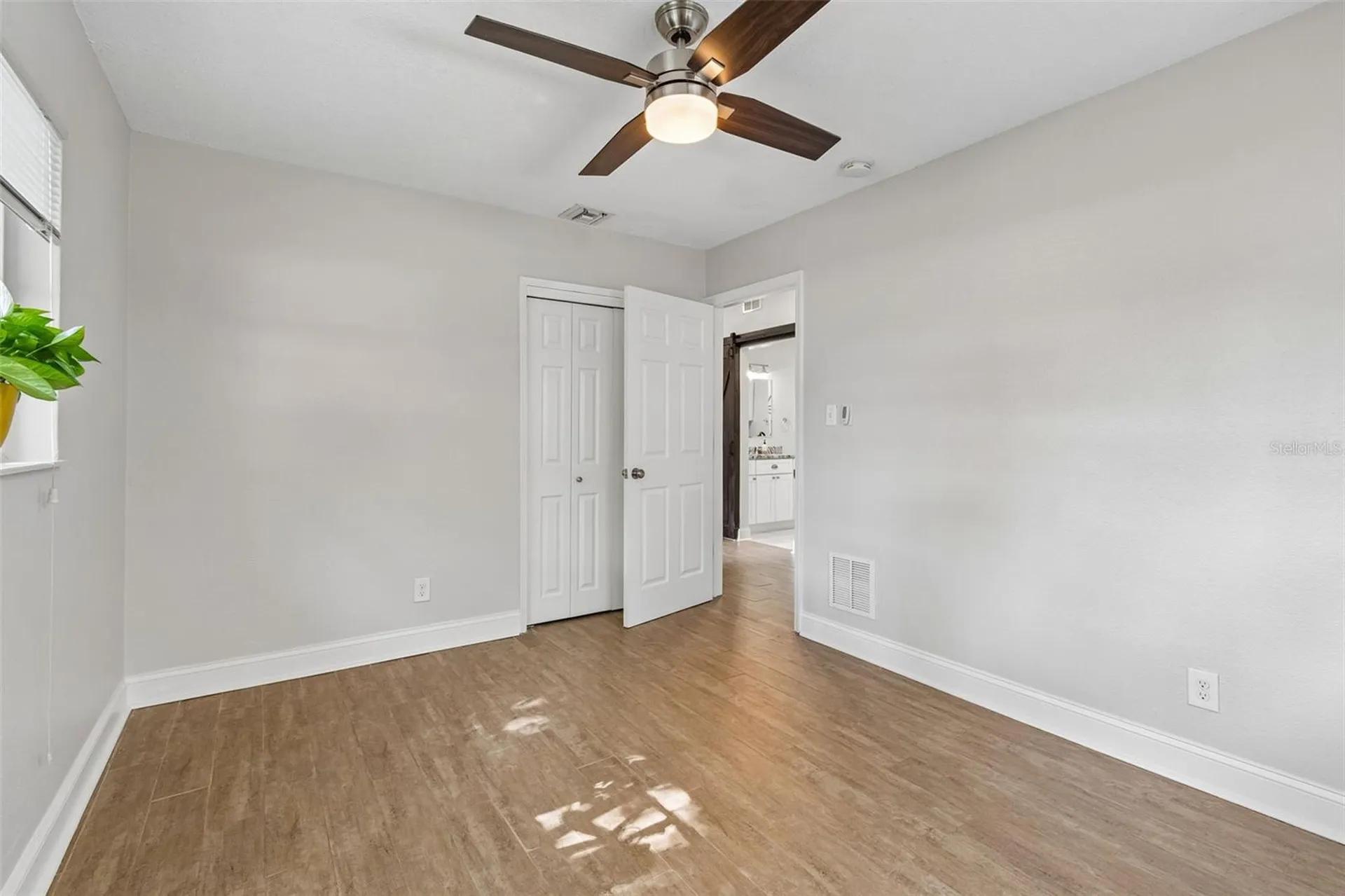 2920 W Ellis Drive Tampa FL 33611