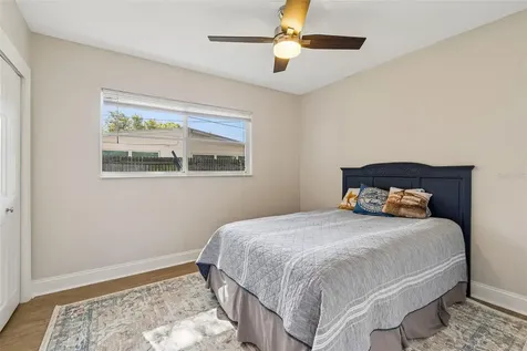 2920 W Ellis Drive Tampa FL 33611