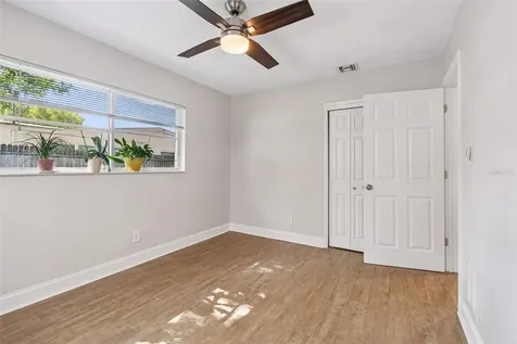 2920 W Ellis Drive Tampa FL 33611