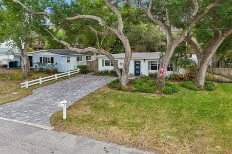 2920 W Ellis Drive Tampa FL 33611