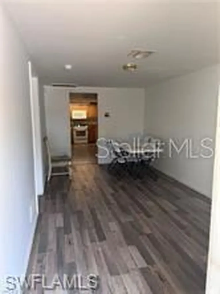 1847 Henderson Avenue Fort Myers FL 33916