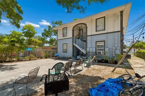 1033 19th Avenue S St Petersburg FL 33705