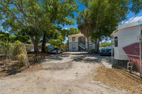 1033 19th Avenue S St Petersburg FL 33705