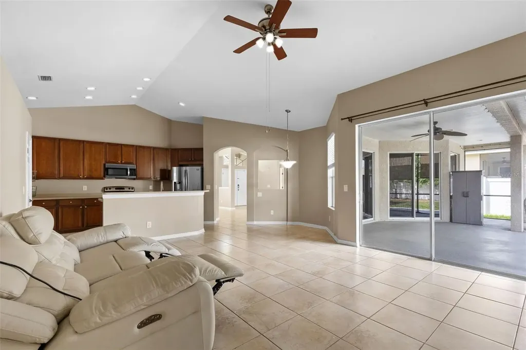 13655 Artesa Bell Drive Riverview FL 33579