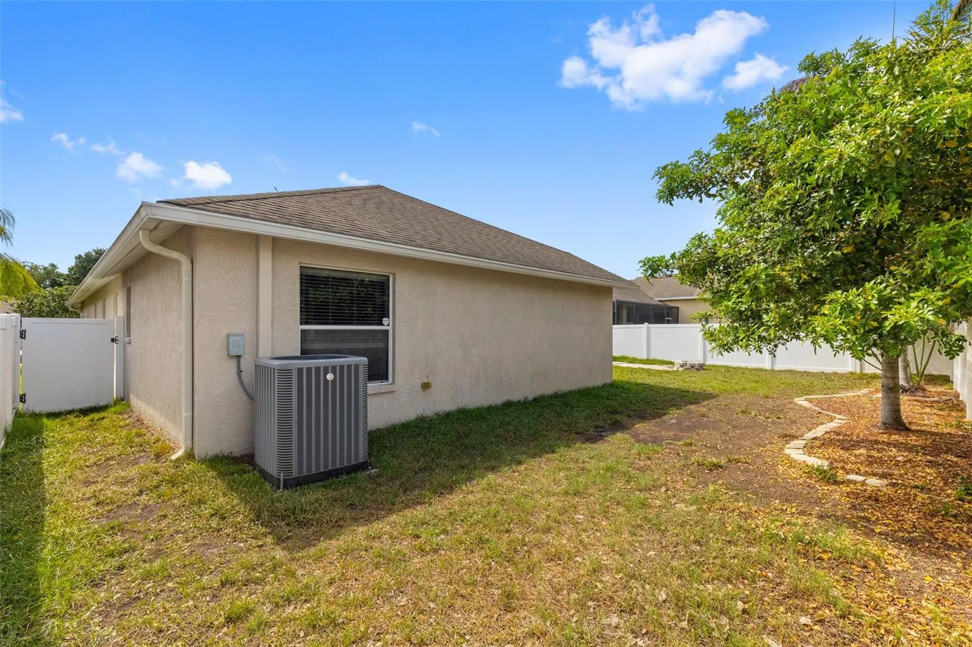 13655 Artesa Bell Drive Riverview FL 33579