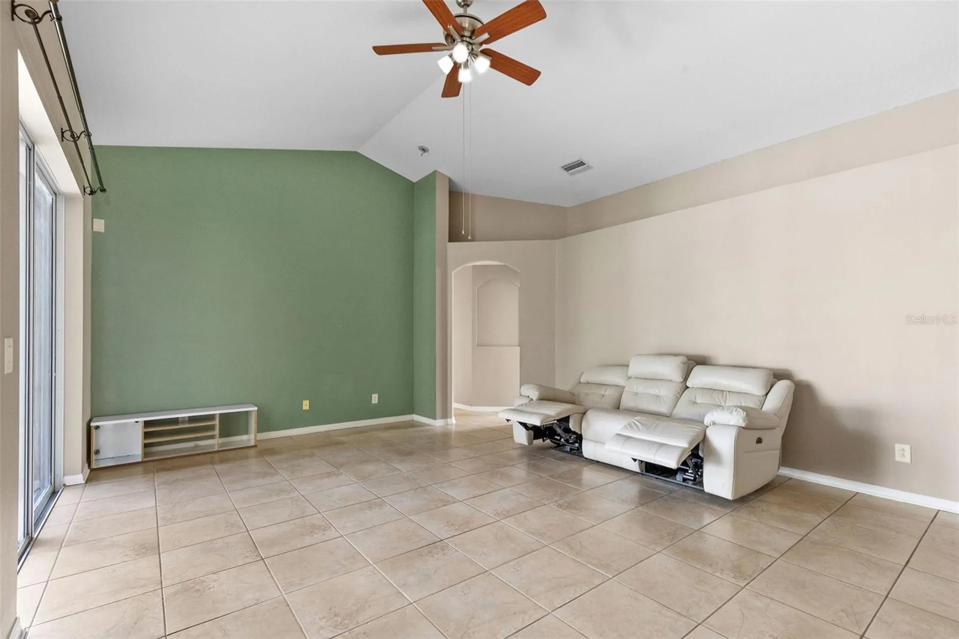 13655 Artesa Bell Drive Riverview FL 33579