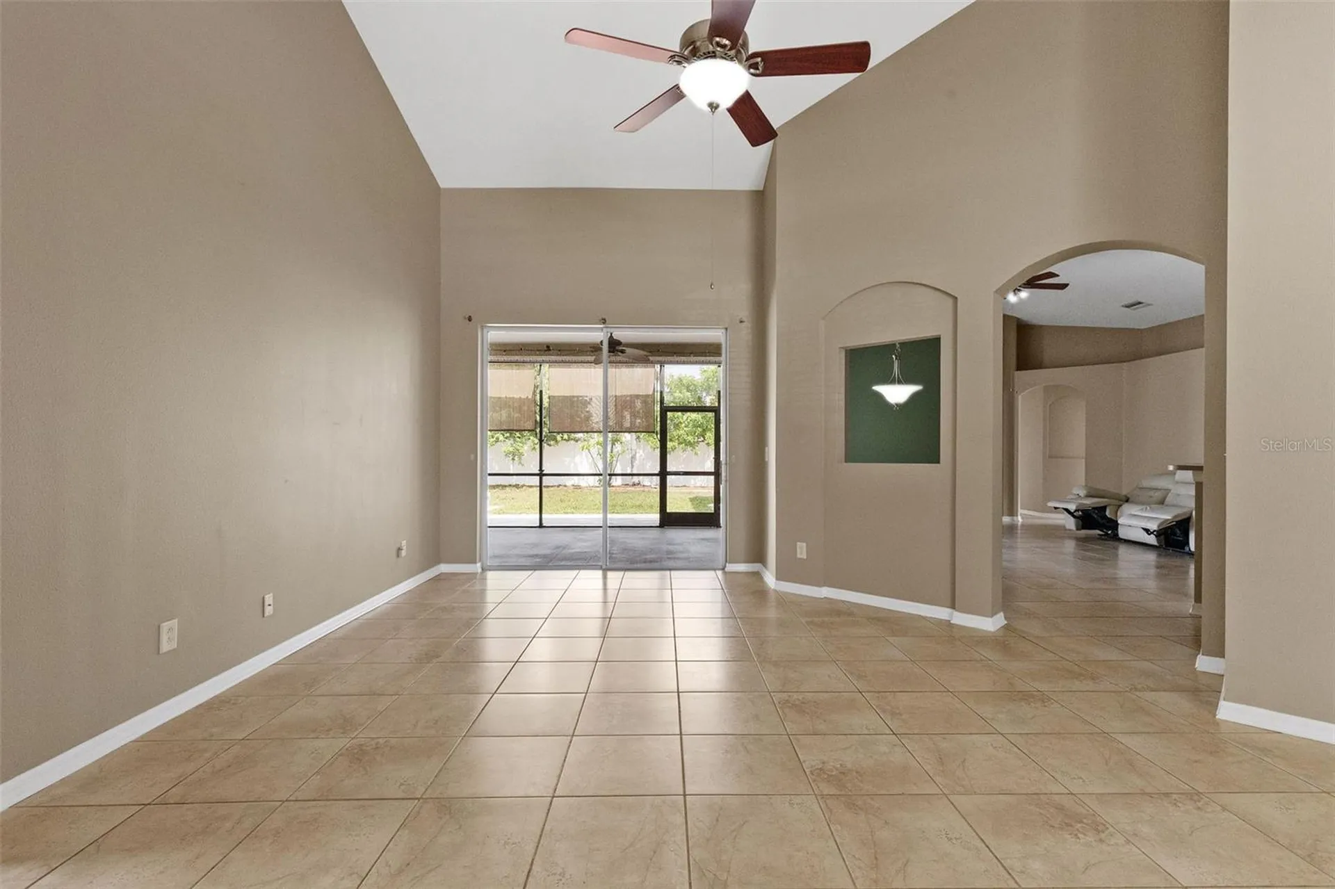 13655 Artesa Bell Drive Riverview FL 33579