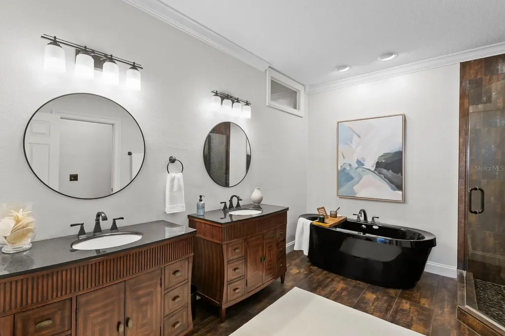 354 Larboard Way Clearwater Beach FL 33767
