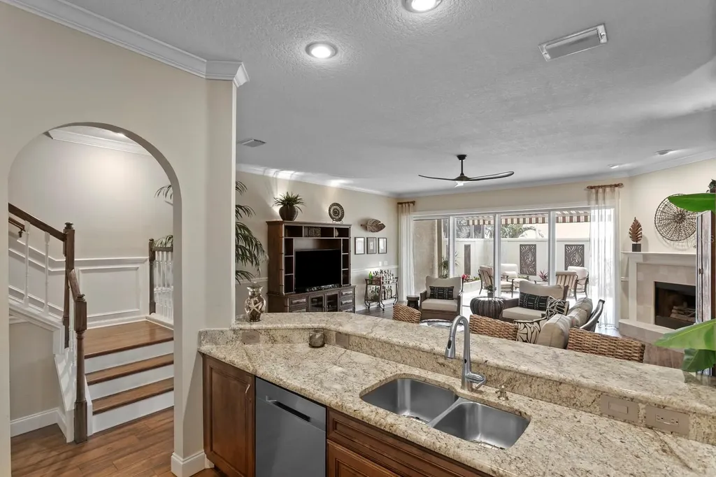 354 Larboard Way Clearwater Beach FL 33767