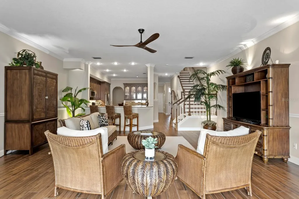 354 Larboard Way Clearwater Beach FL 33767