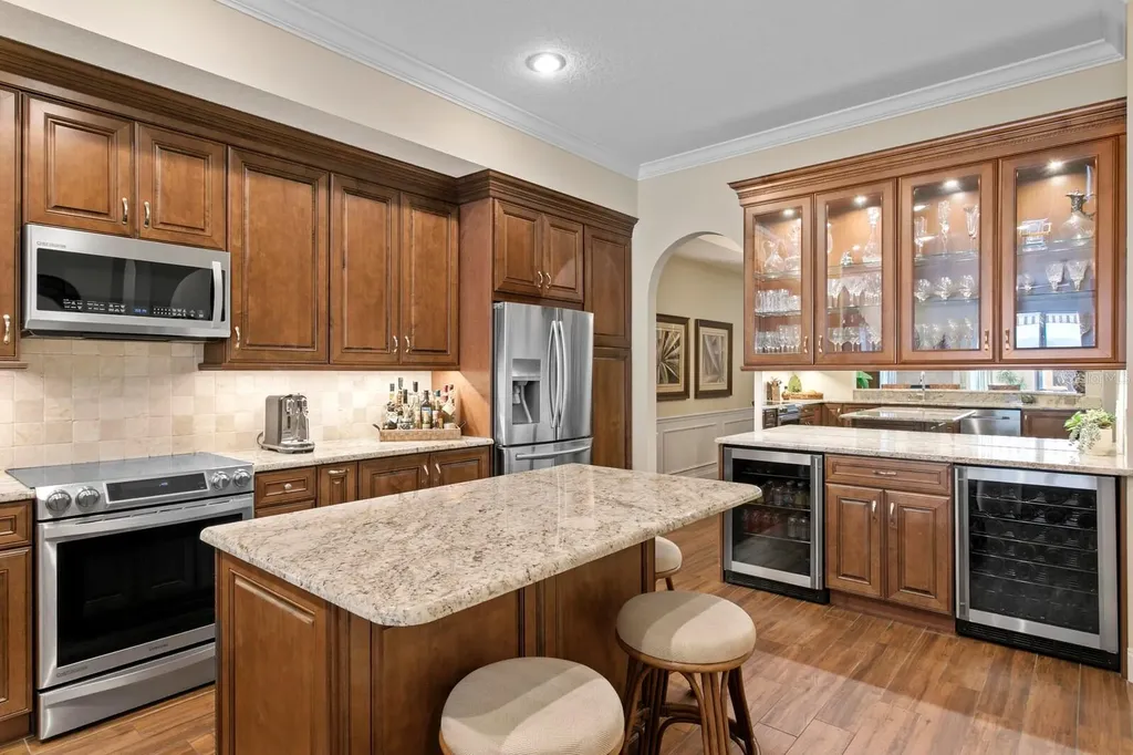 354 Larboard Way Clearwater Beach FL 33767