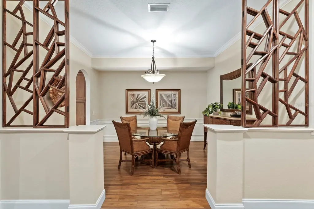354 Larboard Way Clearwater Beach FL 33767