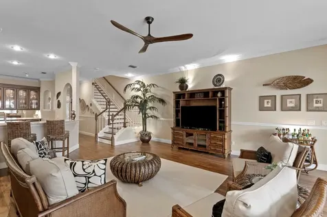 354 Larboard Way Clearwater Beach FL 33767