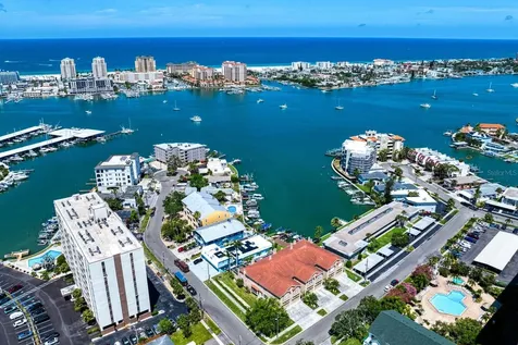 354 Larboard Way Clearwater Beach FL 33767