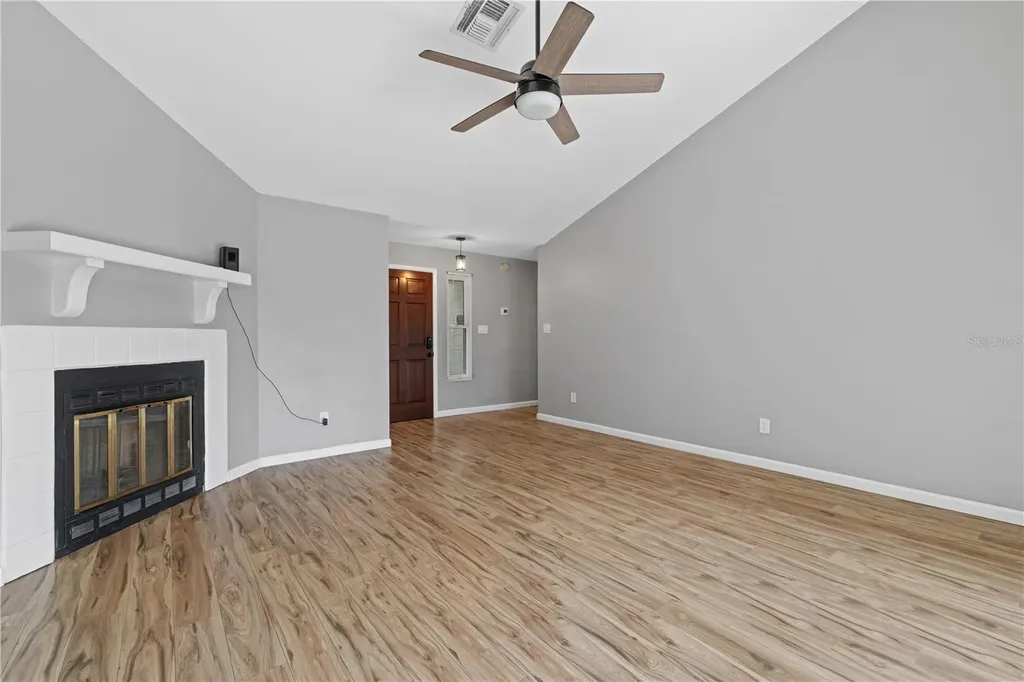 1049 Neely Street Oviedo FL 32765
