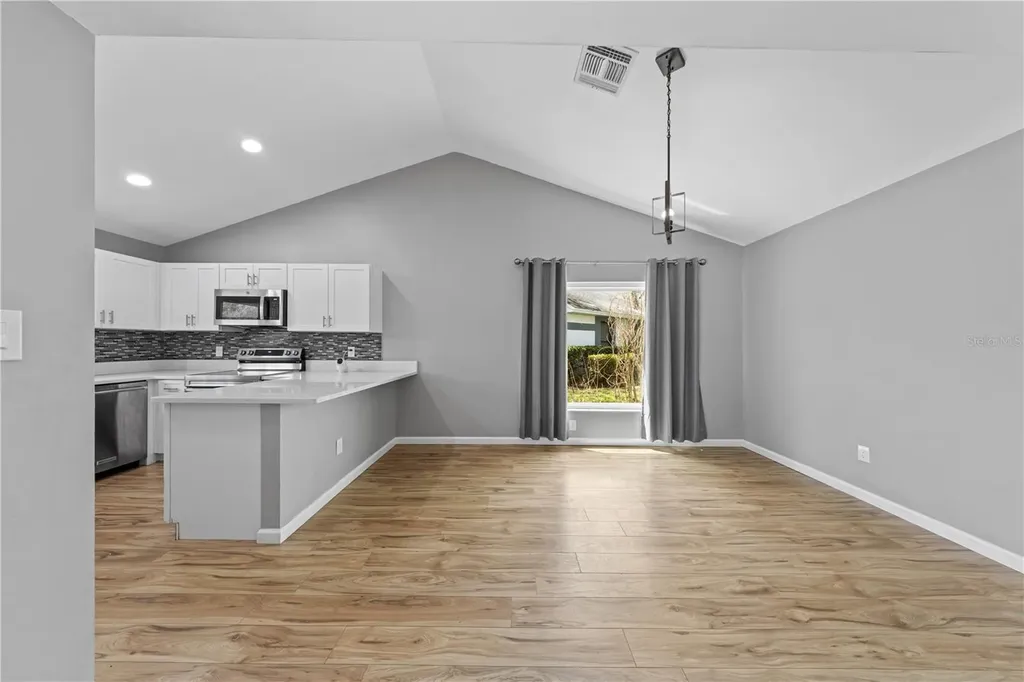 1049 Neely Street Oviedo FL 32765