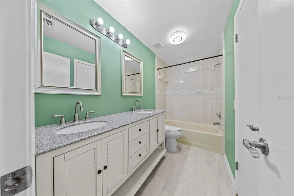 1049 Neely Street Oviedo FL 32765