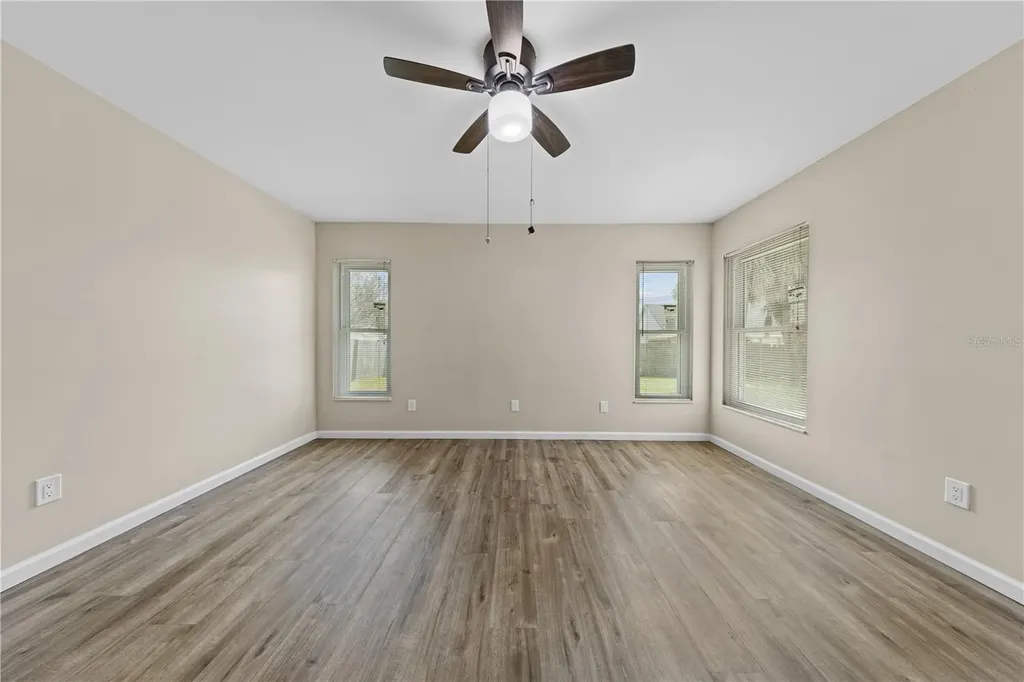 1049 Neely Street Oviedo FL 32765