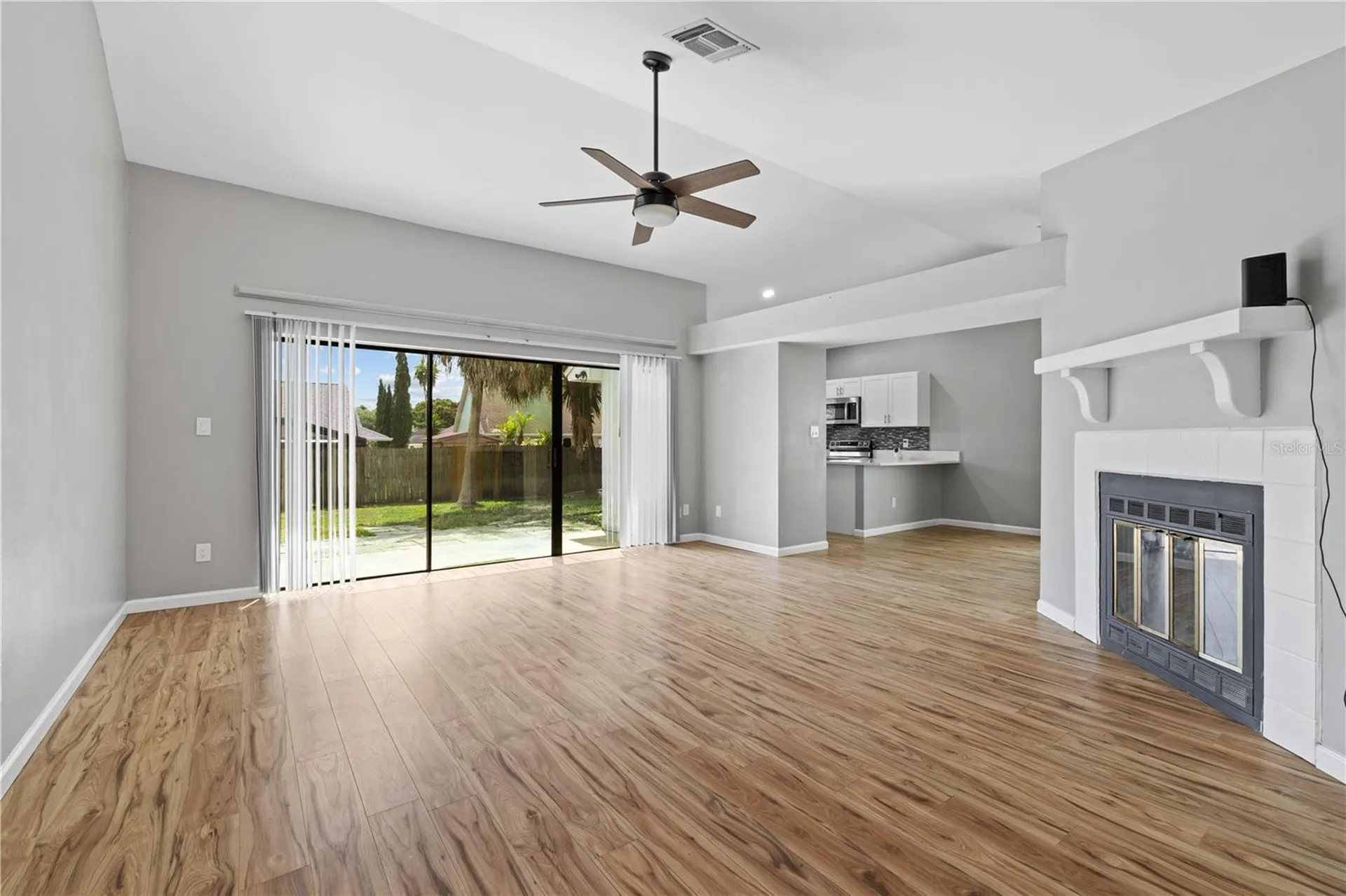 1049 Neely Street Oviedo FL 32765