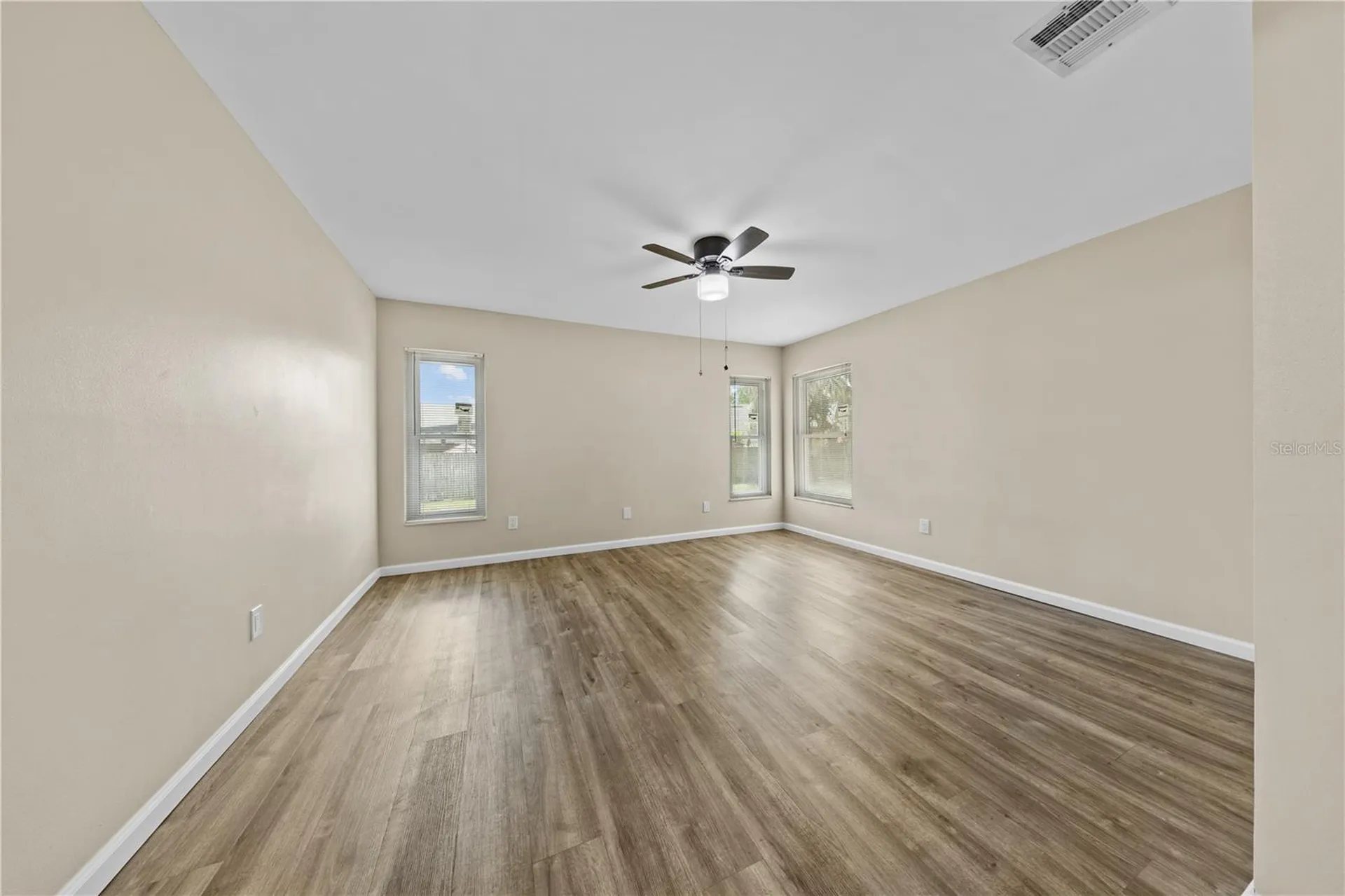 1049 Neely Street Oviedo FL 32765