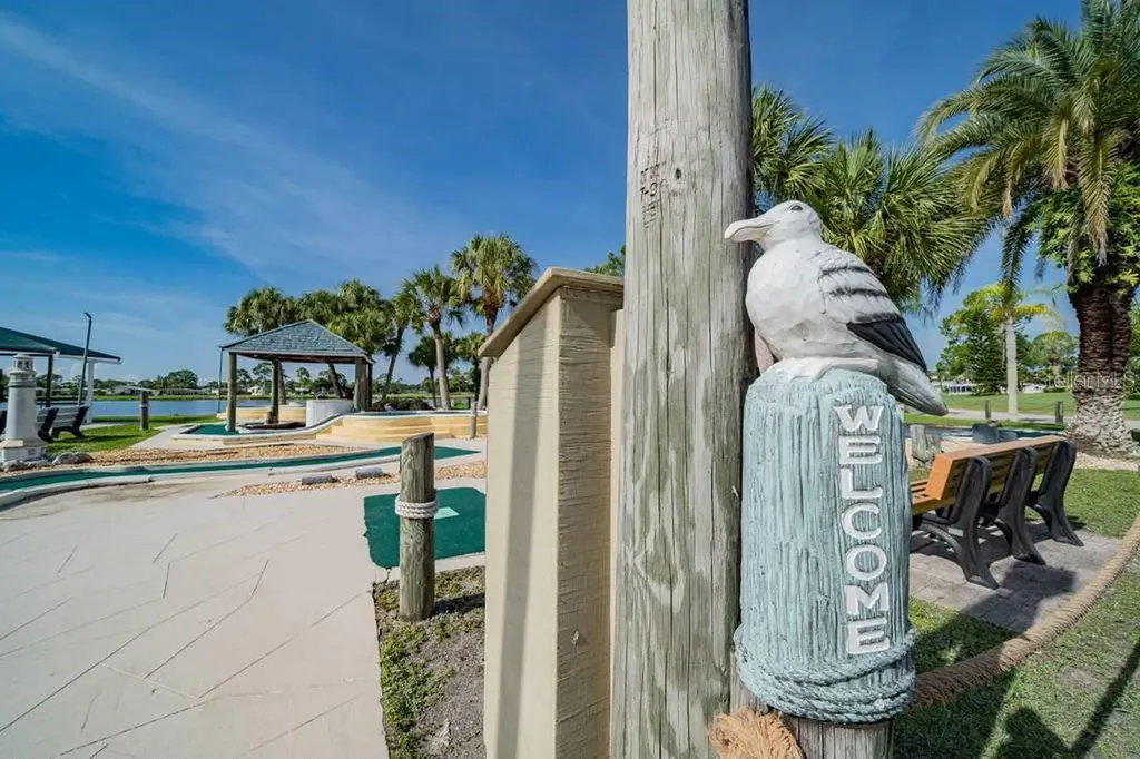 2100 Kings Highway Port Charlotte FL 33980
