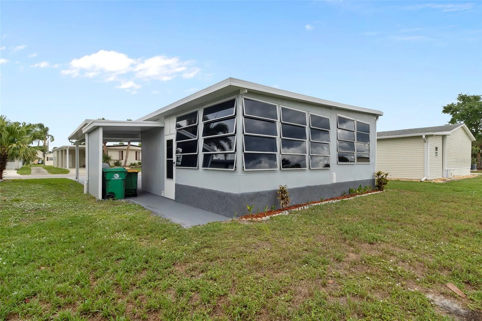 2100 Kings Highway Port Charlotte FL 33980