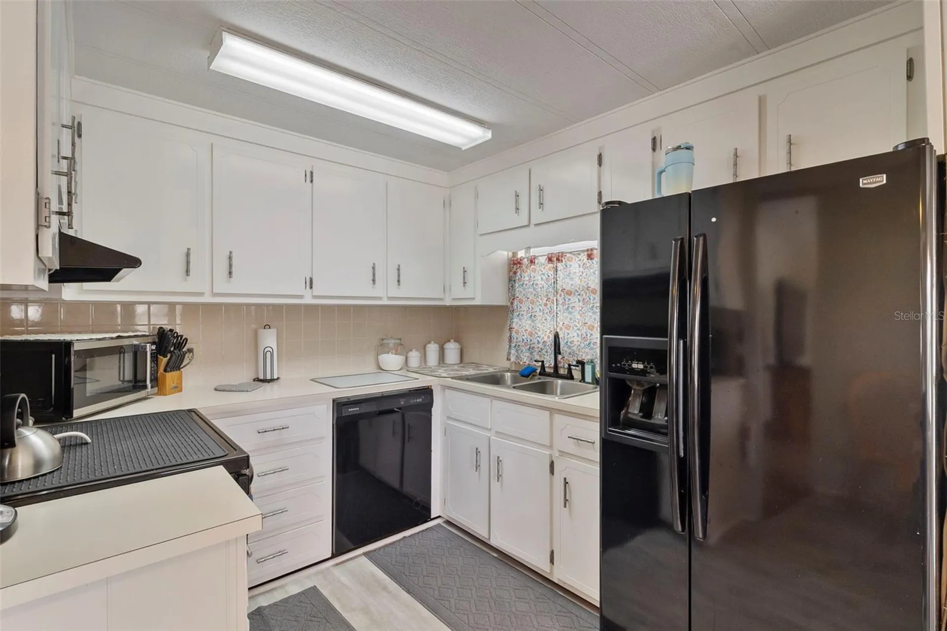 2100 Kings Highway Port Charlotte FL 33980