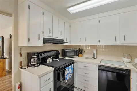 2100 Kings Highway Port Charlotte FL 33980