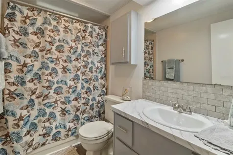 2100 Kings Highway Port Charlotte FL 33980