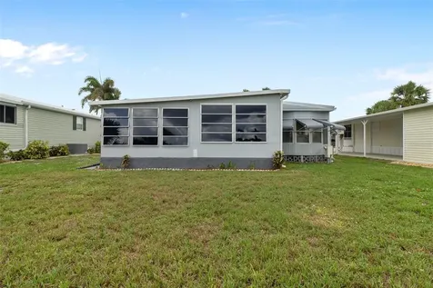 2100 Kings Highway Port Charlotte FL 33980