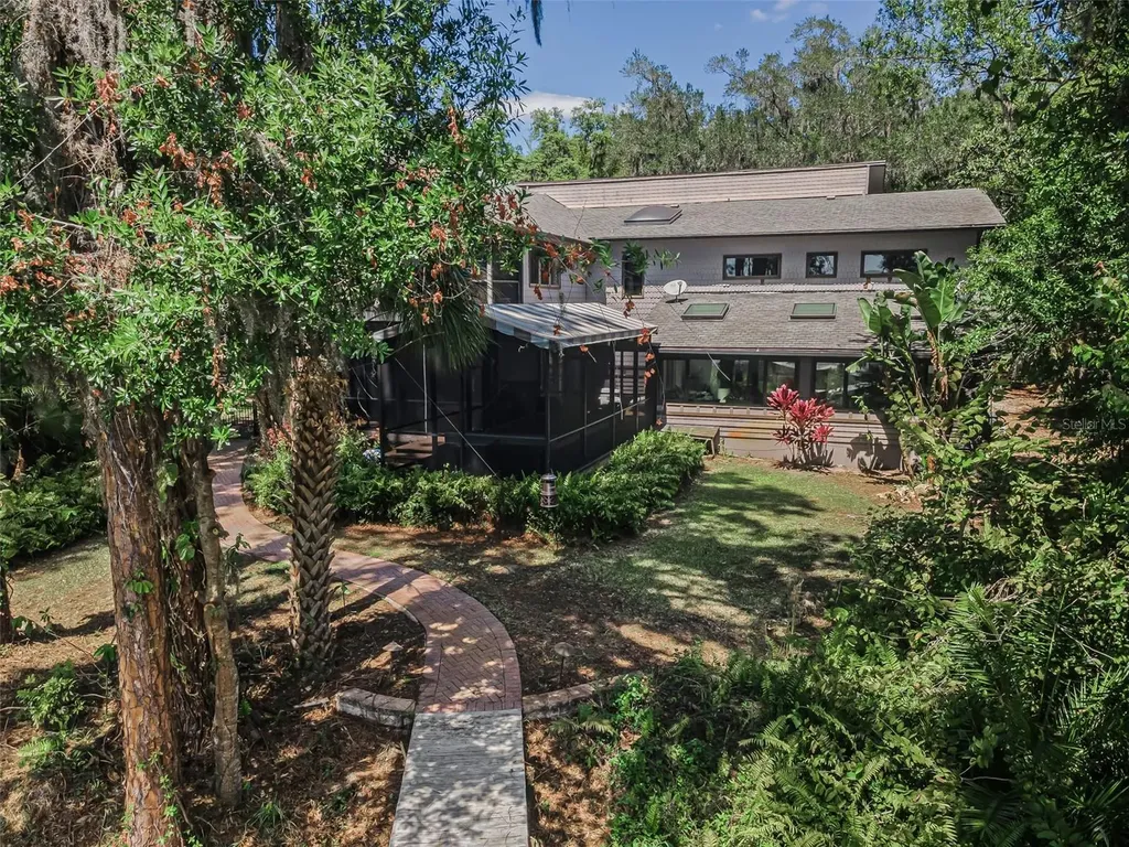 8602 Bonnie Cove Lane Odessa FL 33556