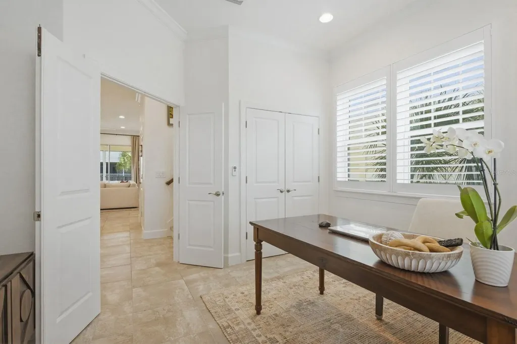 3201 Nautical Place S St Petersburg FL 33712