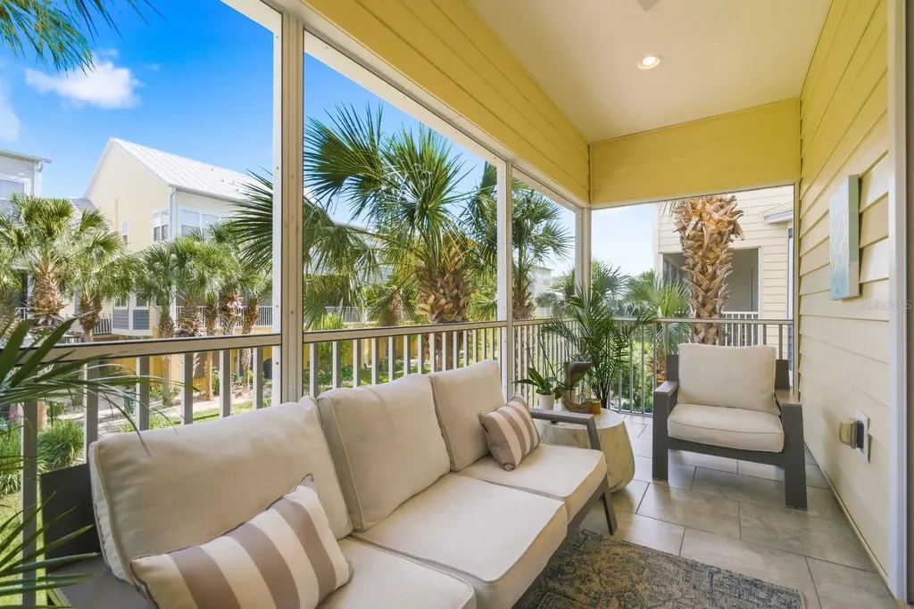3201 Nautical Place S St Petersburg FL 33712