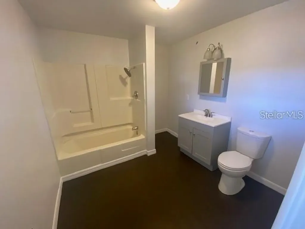 373 E Waldo Street Groveland FL 34736