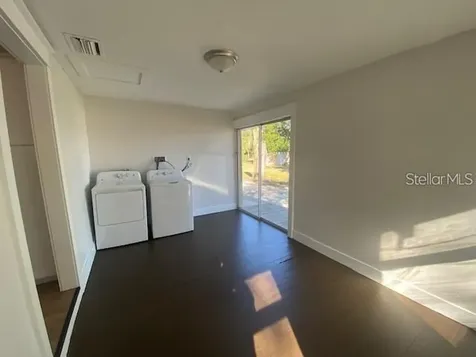 373 E Waldo Street Groveland FL 34736