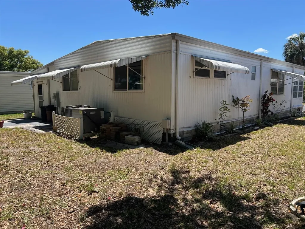 71 Royal Palm Circle Largo FL 33778