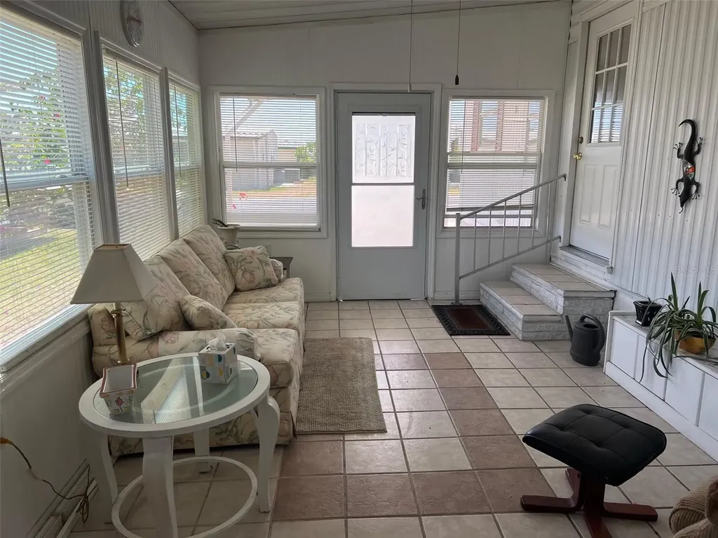 71 Royal Palm Circle Largo FL 33778