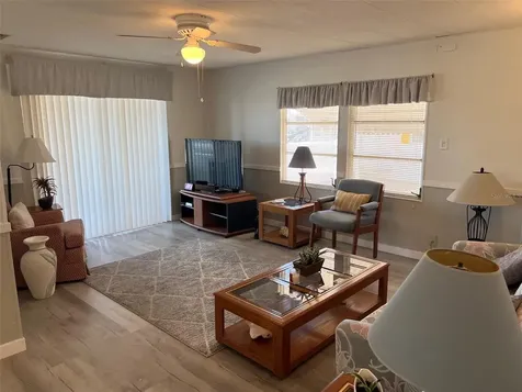 71 Royal Palm Circle Largo FL 33778