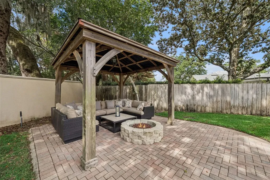 450 Lakewood Drive Winter Park FL 32789