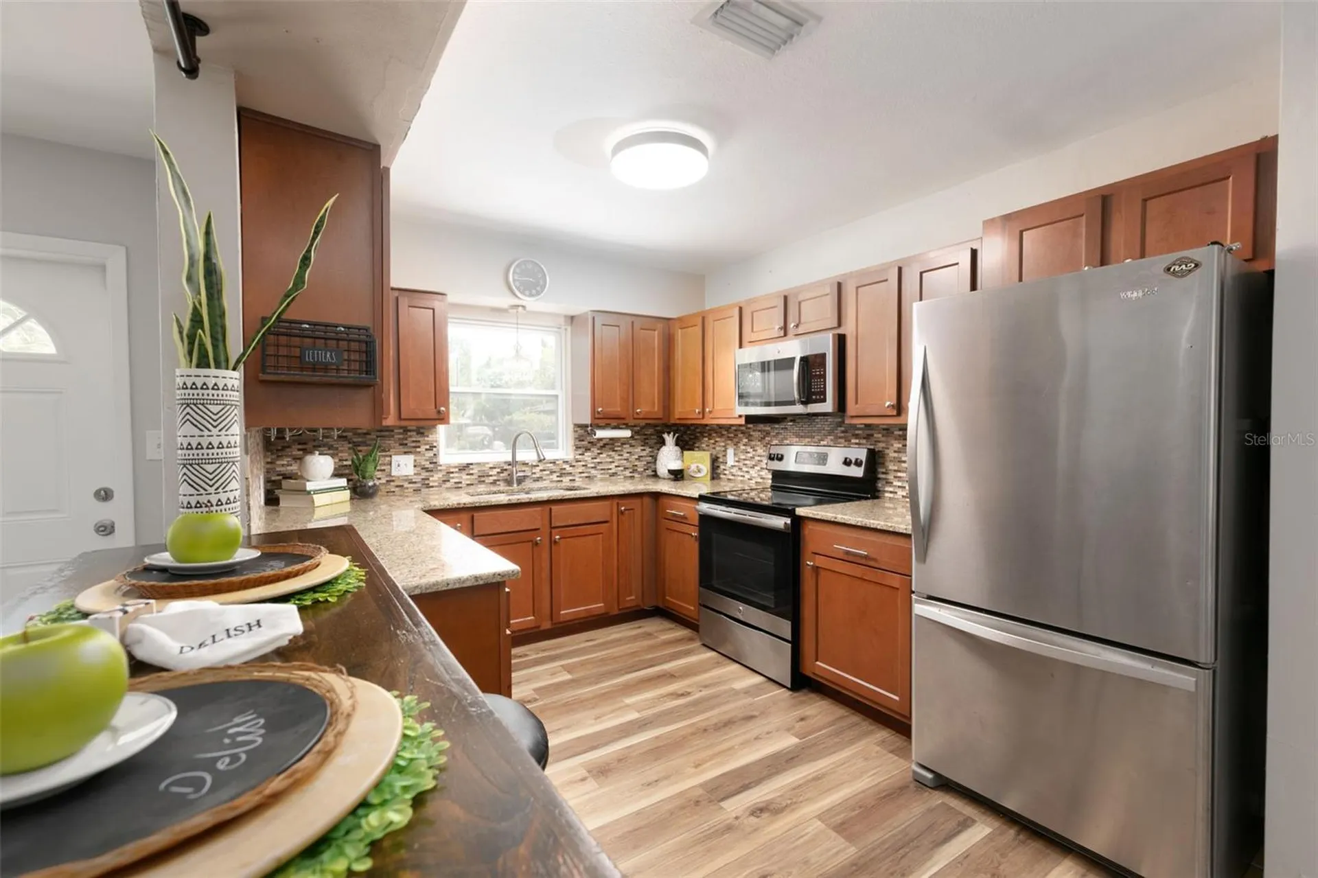 8242 31st Terrace N St Petersburg FL 33710