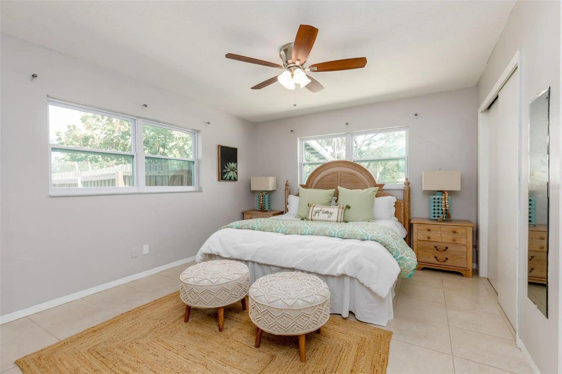 8242 31st Terrace N St Petersburg FL 33710
