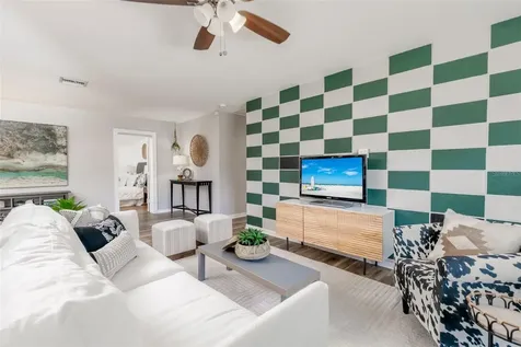 8242 31st Terrace N St Petersburg FL 33710