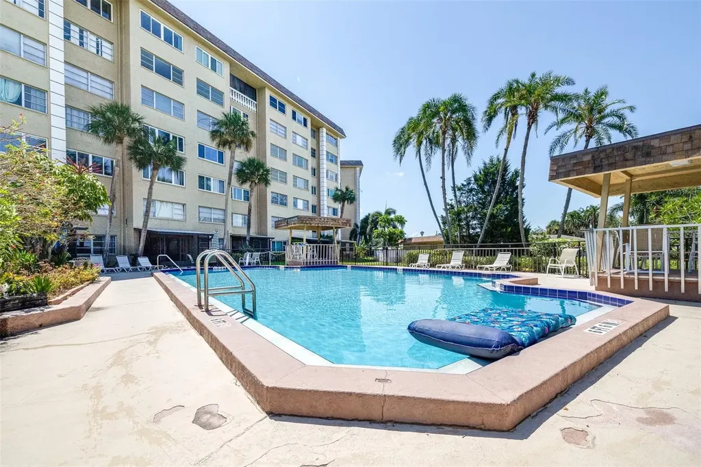 8950 Park Boulevard Seminole FL 33777