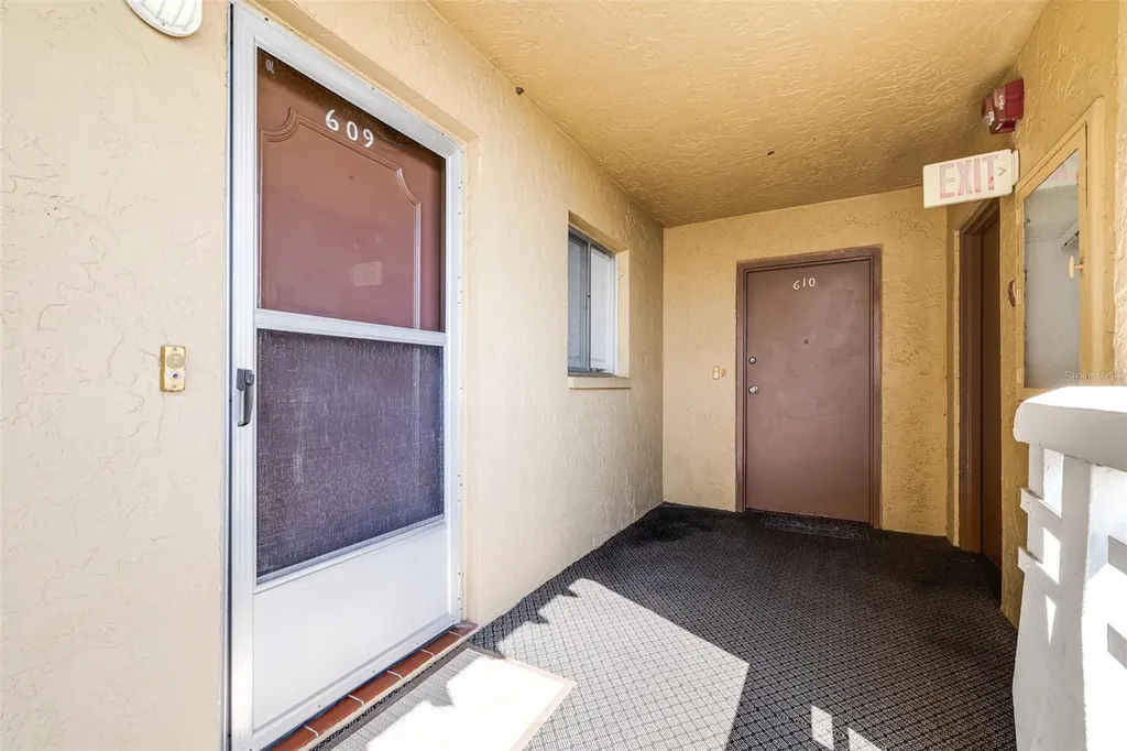 8950 Park Boulevard Seminole FL 33777