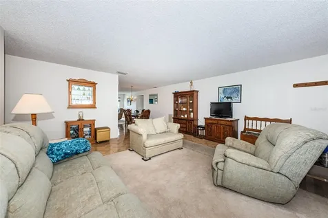 9175 42nd Street N Pinellas Park FL 33782