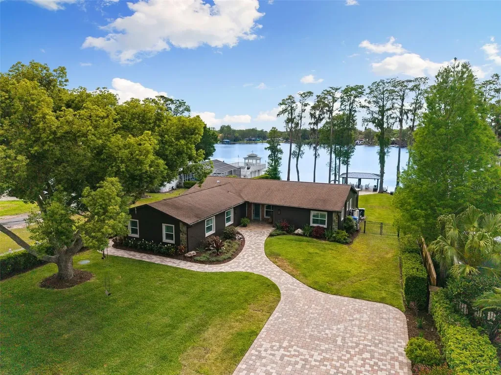 18520 Wayne Road Odessa FL 33556