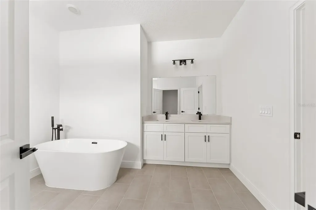 6926 N Lockwood Way Citrus Springs FL 34434