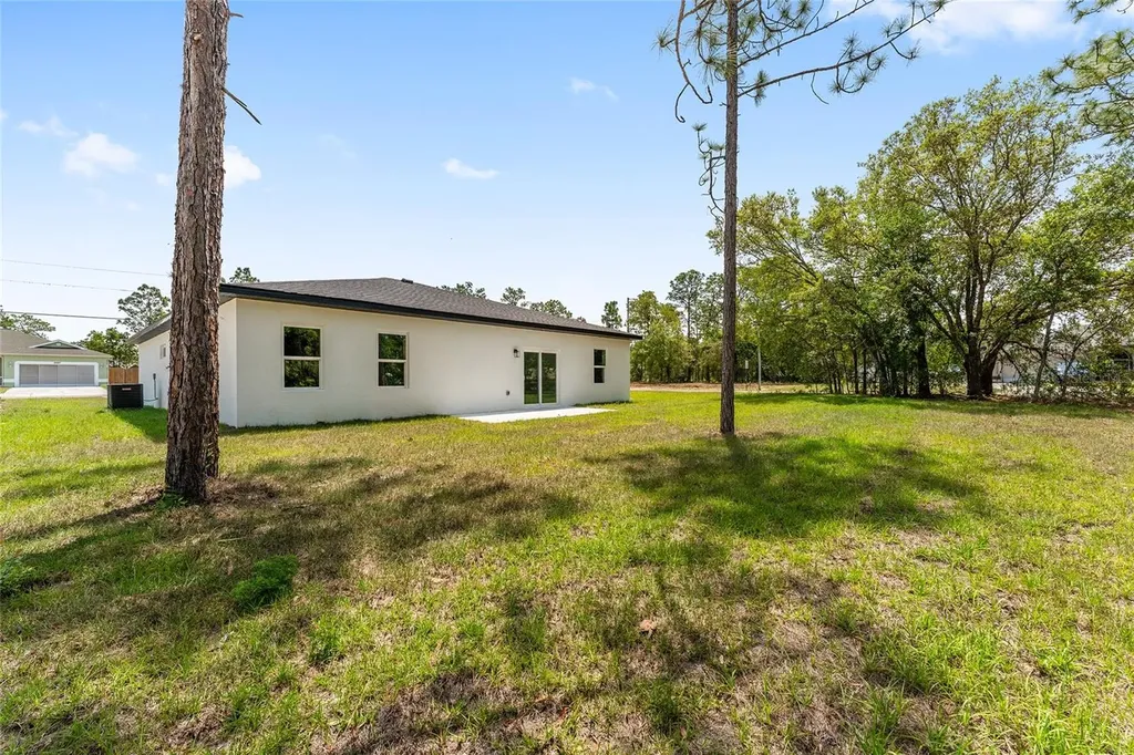 6926 N Lockwood Way Citrus Springs FL 34434