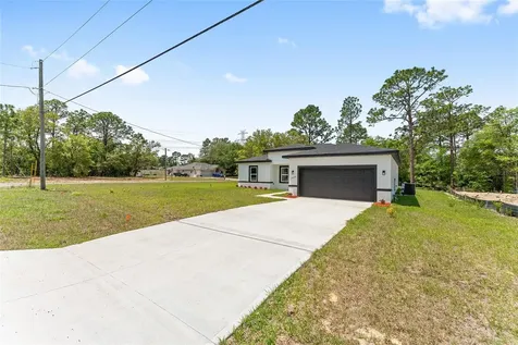 6926 N Lockwood Way Citrus Springs FL 34434