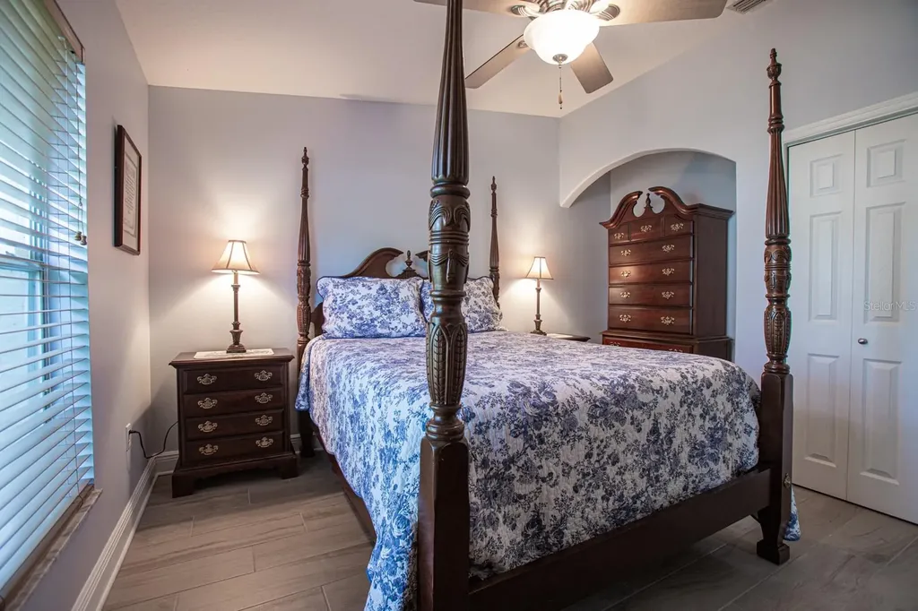 2897 Country Woods Lane Palm Harbor FL 34683